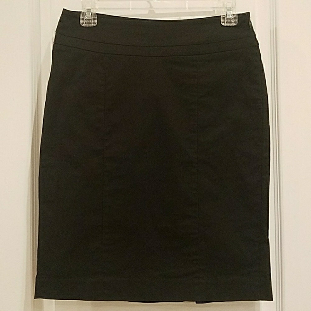 Loft basic black pencil skirt size 0